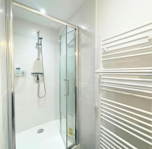 / Cocon \ Paisible Hyper Centre 아파트 *